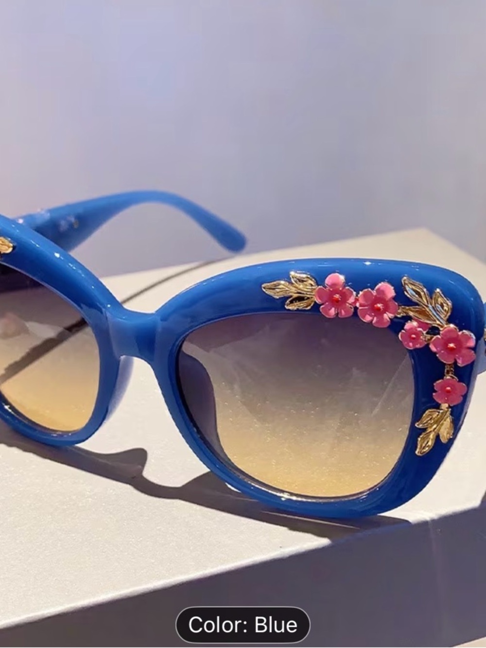 Blue Floral Embellished Oversized Sunglasses - Picture 4 of 5